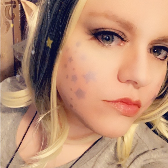 Meet your Posher, Ashley - Picture 11 of 15